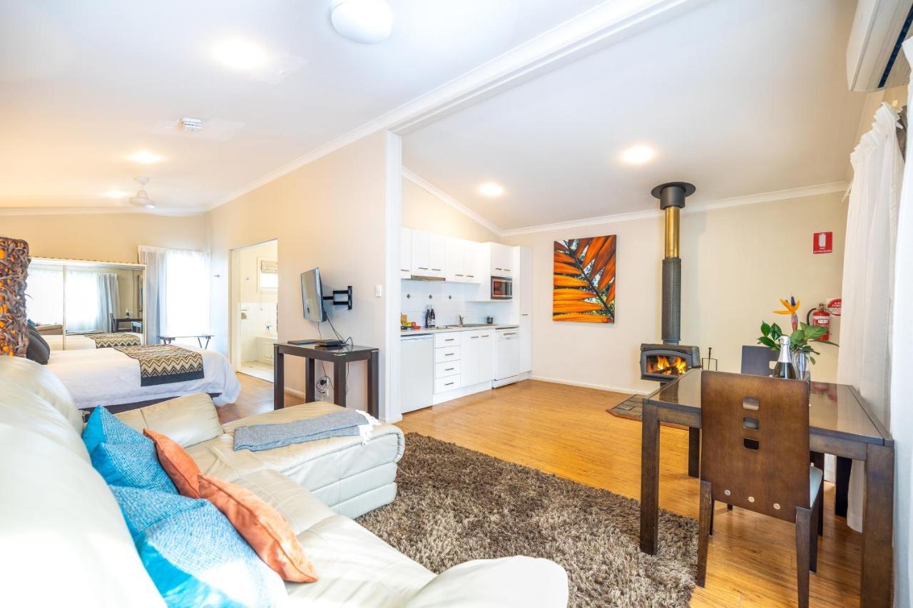 Camelot Boutique Accommodation Mount Tamborine Exteriör bild