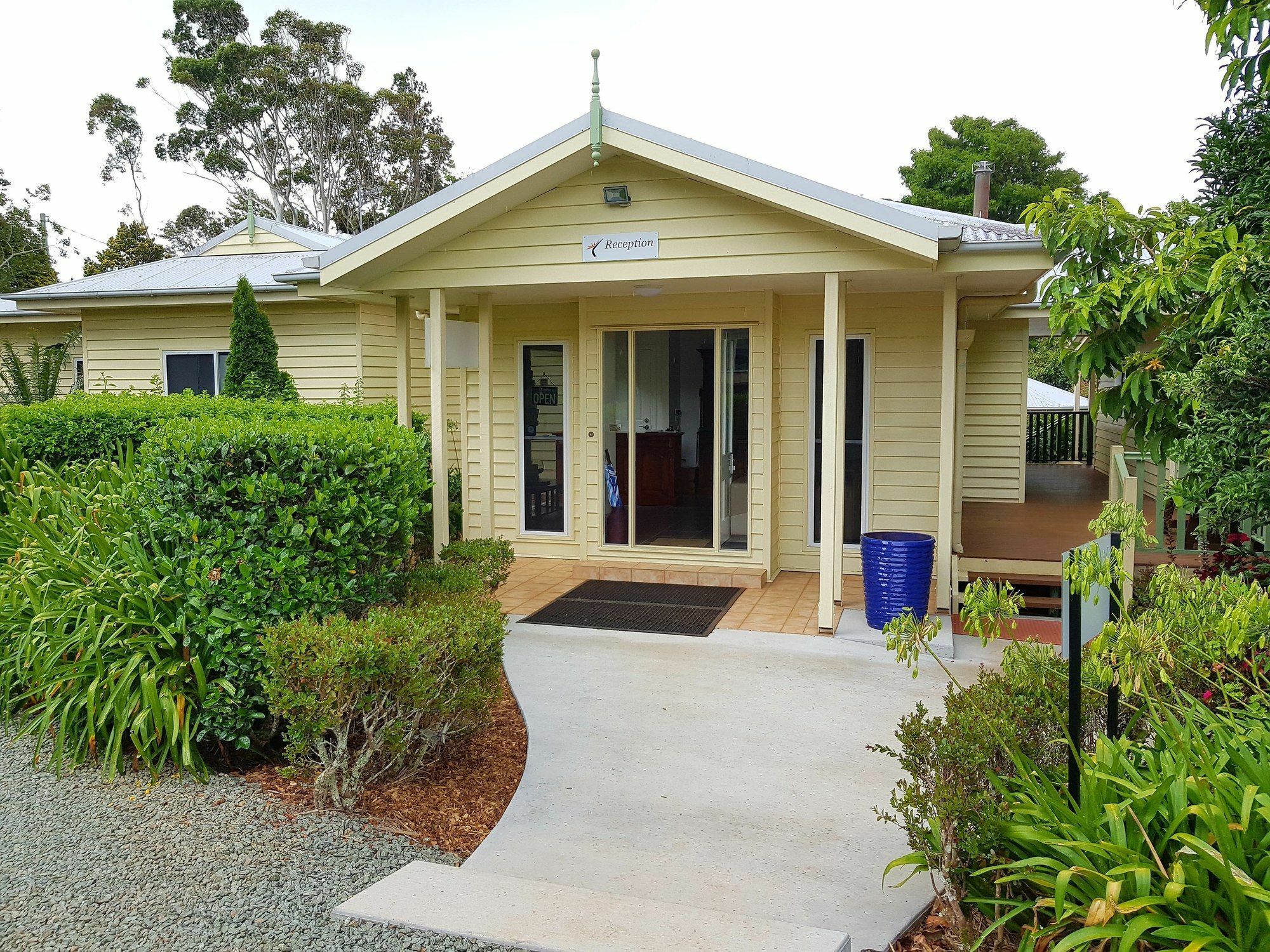 Camelot Boutique Accommodation Mount Tamborine Exteriör bild